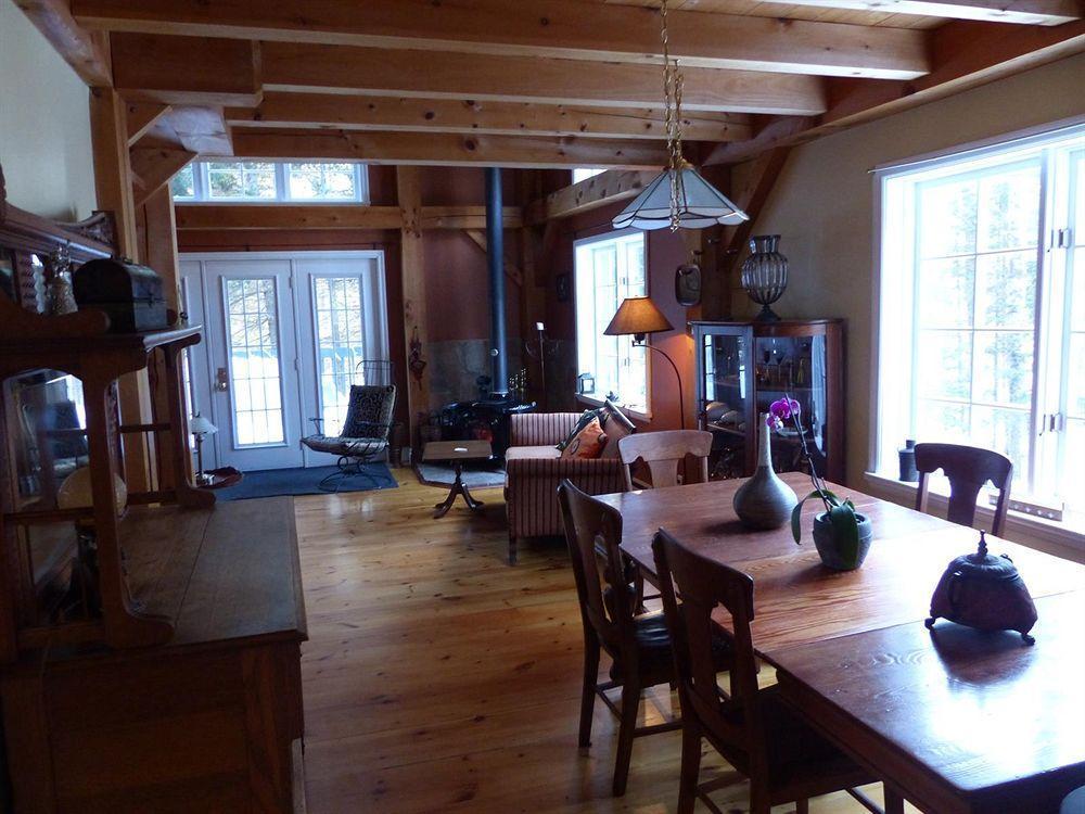 Gite Le Roupillon B&B Mont-Tremblant Exterior foto