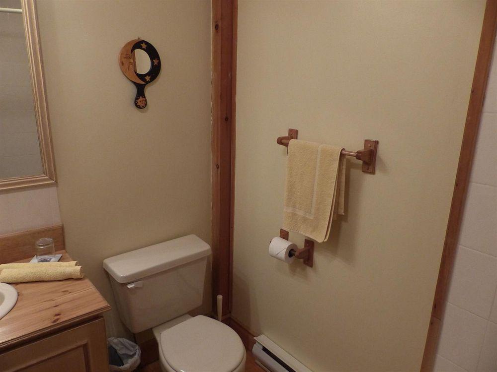 Gite Le Roupillon B&B Mont-Tremblant Exterior foto